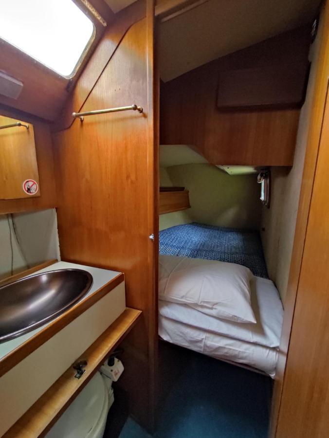 Dormire In Barca A Vela Маратея Экстерьер фото